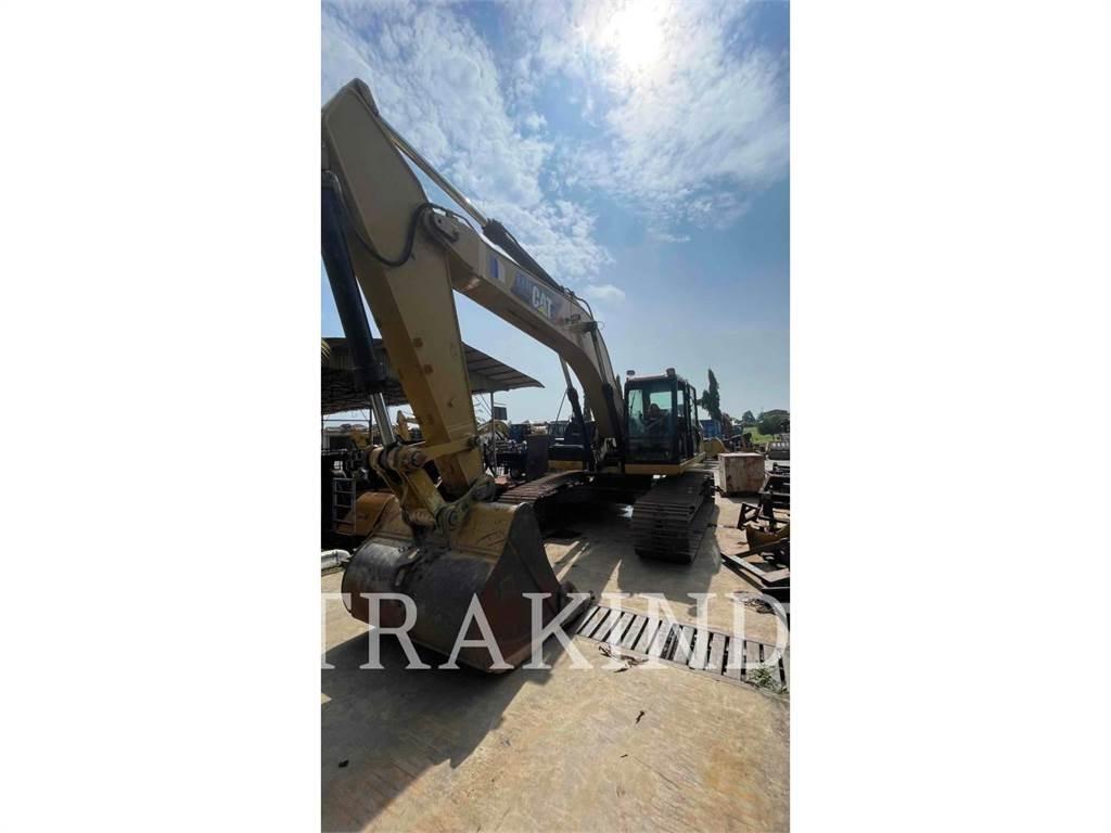 CAT 330D2L 大型油圧ショベル12t以上（パワーショベル・ユンボ）