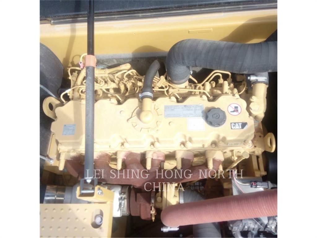 CAT 330D2L 大型油圧ショベル12t以上（パワーショベル・ユンボ）