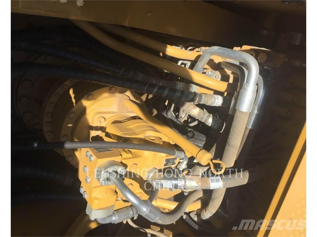 CAT 330D2L 大型油圧ショベル12t以上（パワーショベル・ユンボ）