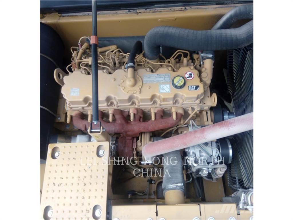 CAT 330D2L 大型油圧ショベル12t以上（パワーショベル・ユンボ）