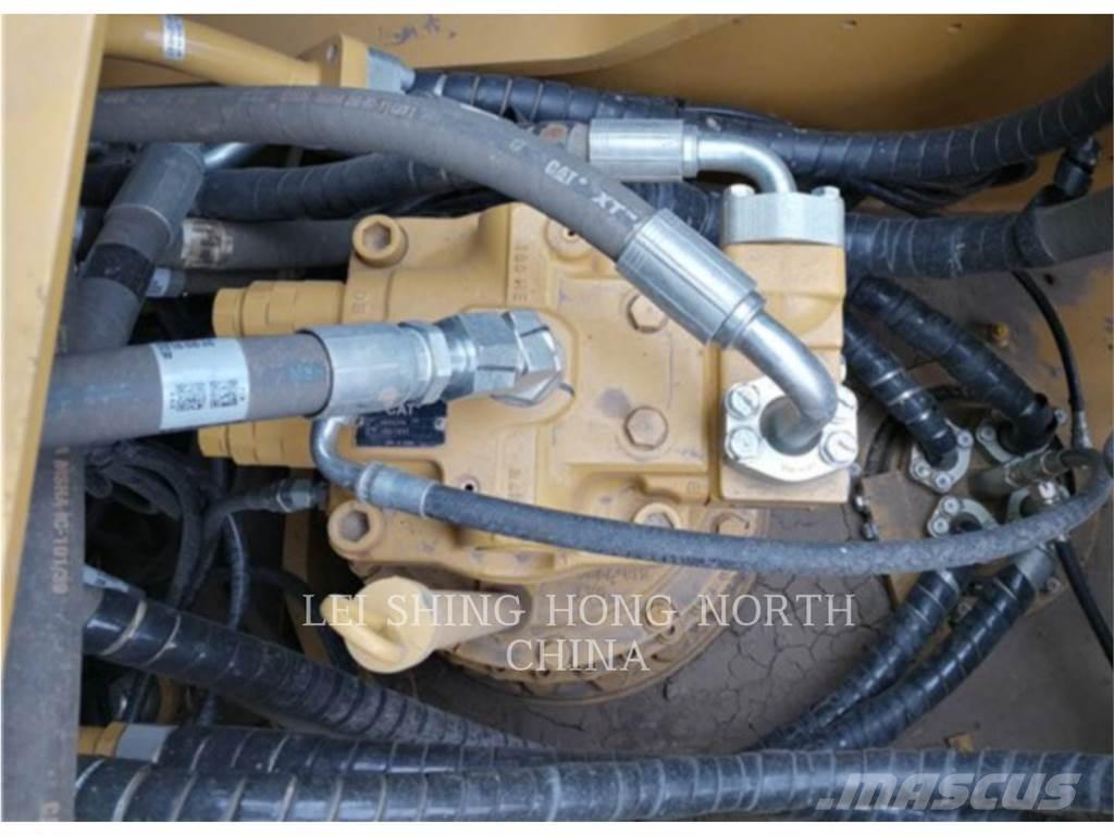 CAT 330D2L 大型油圧ショベル12t以上（パワーショベル・ユンボ）