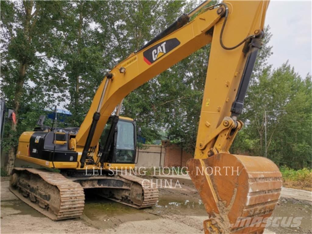 CAT 330D2L 大型油圧ショベル12t以上（パワーショベル・ユンボ）