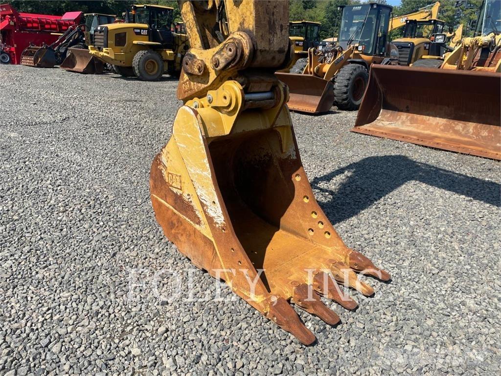 CAT 330FL 大型油圧ショベル12t以上（パワーショベル・ユンボ）