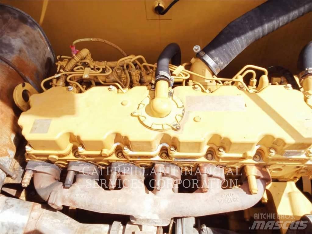 CAT 330GC 大型油圧ショベル12t以上（パワーショベル・ユンボ）