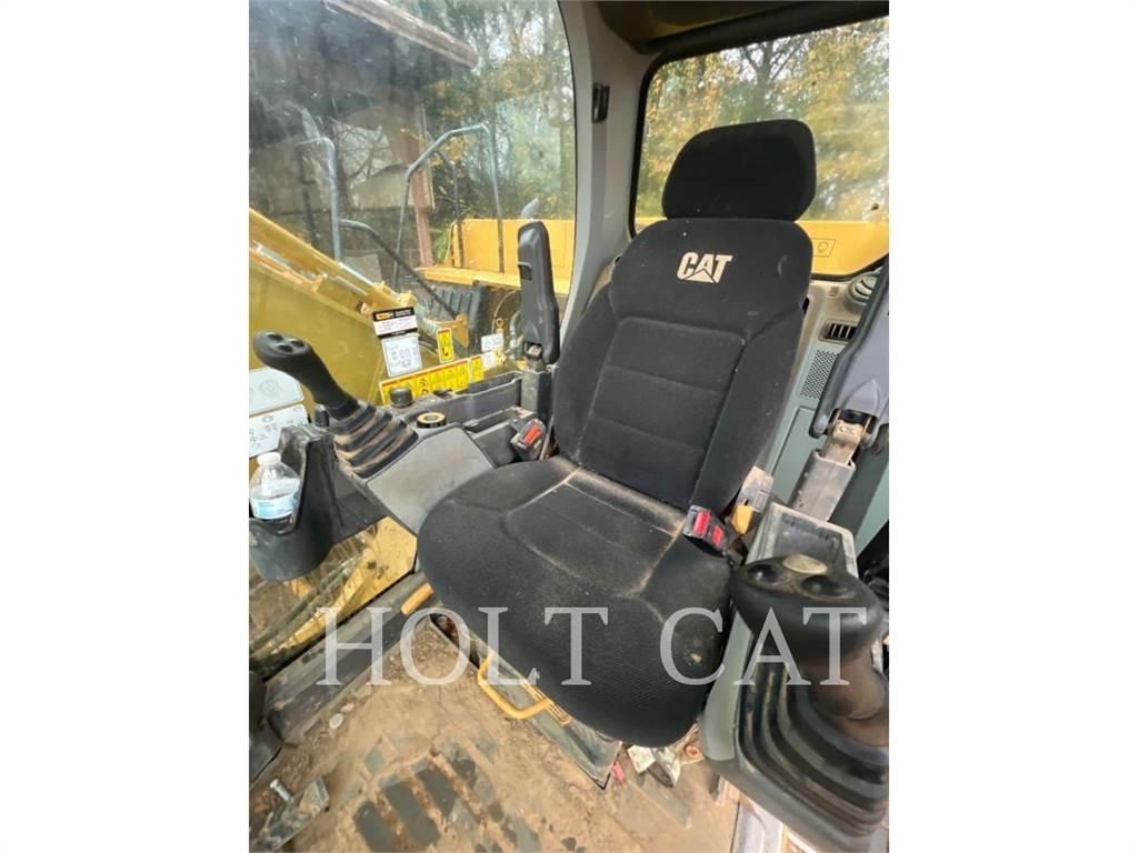 CAT 330GC 大型油圧ショベル12t以上（パワーショベル・ユンボ）