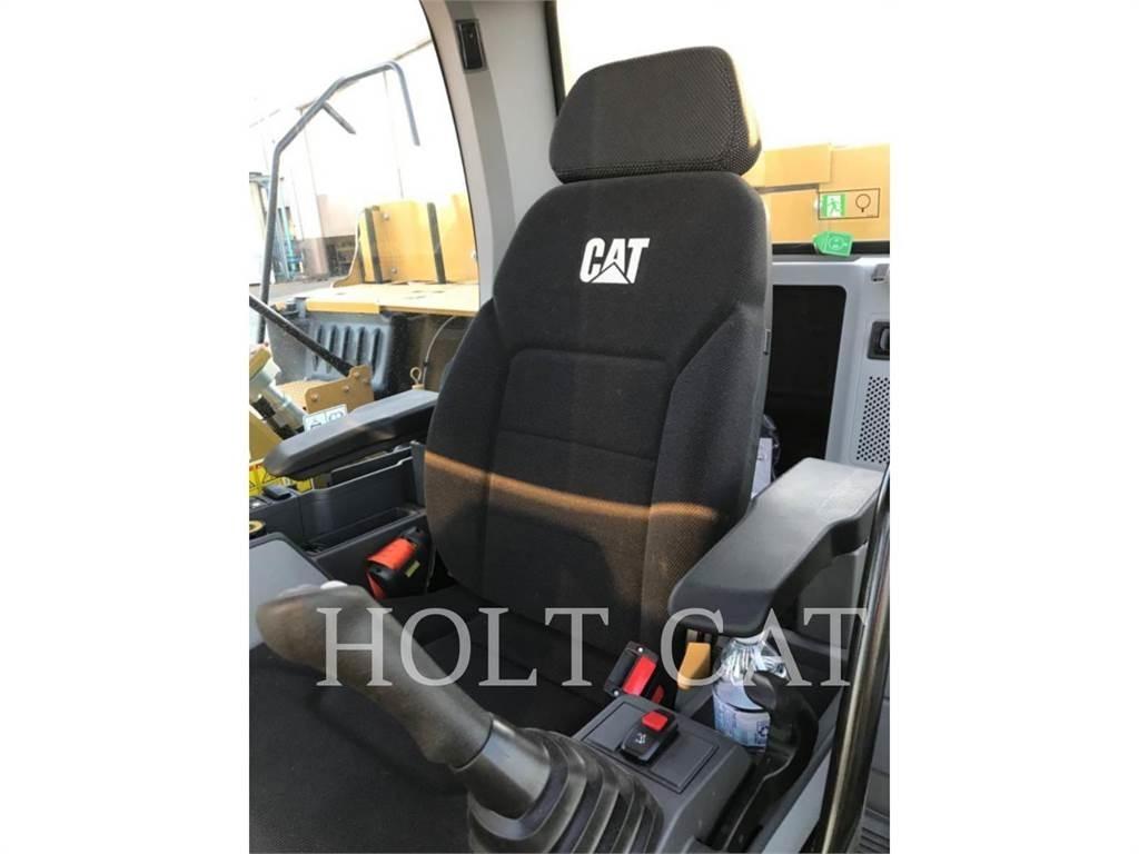CAT 330GC 大型油圧ショベル12t以上（パワーショベル・ユンボ）