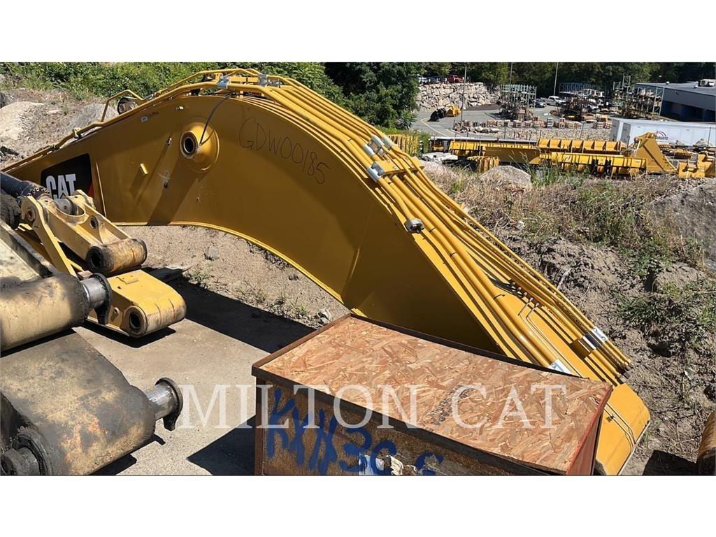 CAT 330GC REACH BOOM ブームリフト　屈伸型