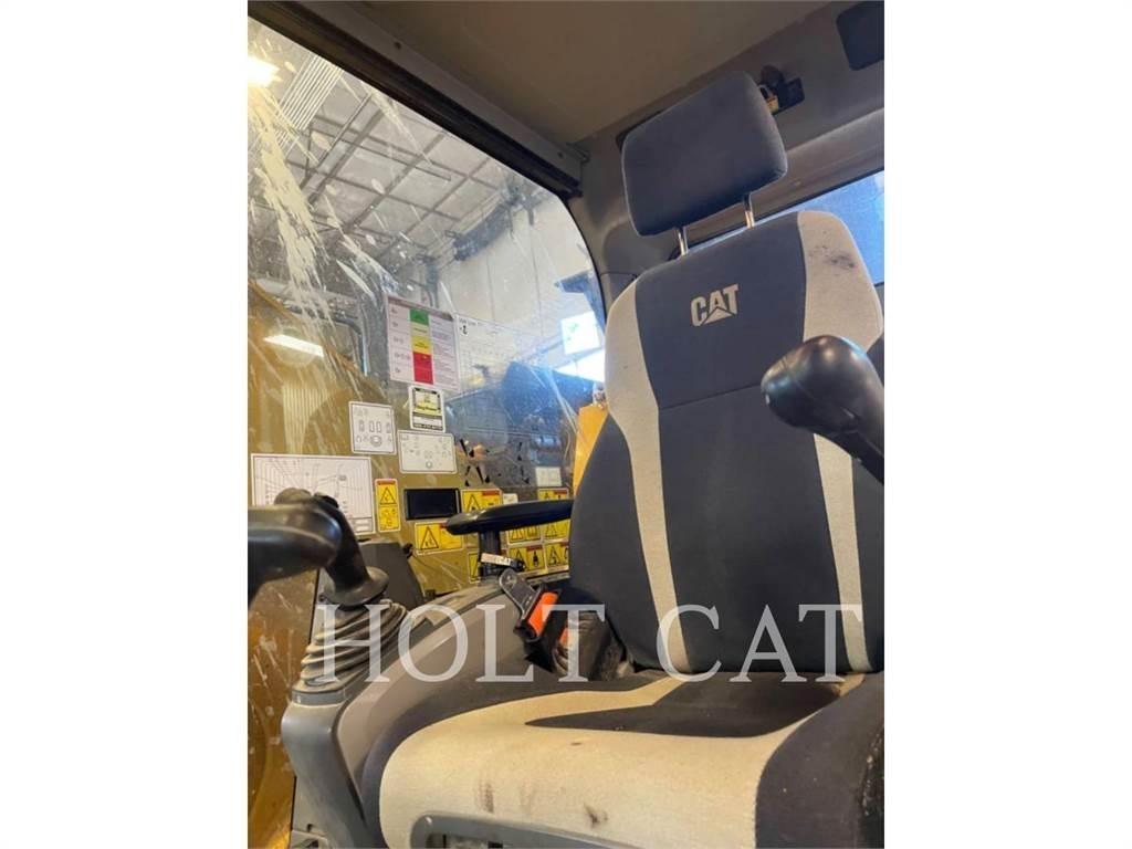 CAT 335FL CR 大型油圧ショベル12t以上（パワーショベル・ユンボ）