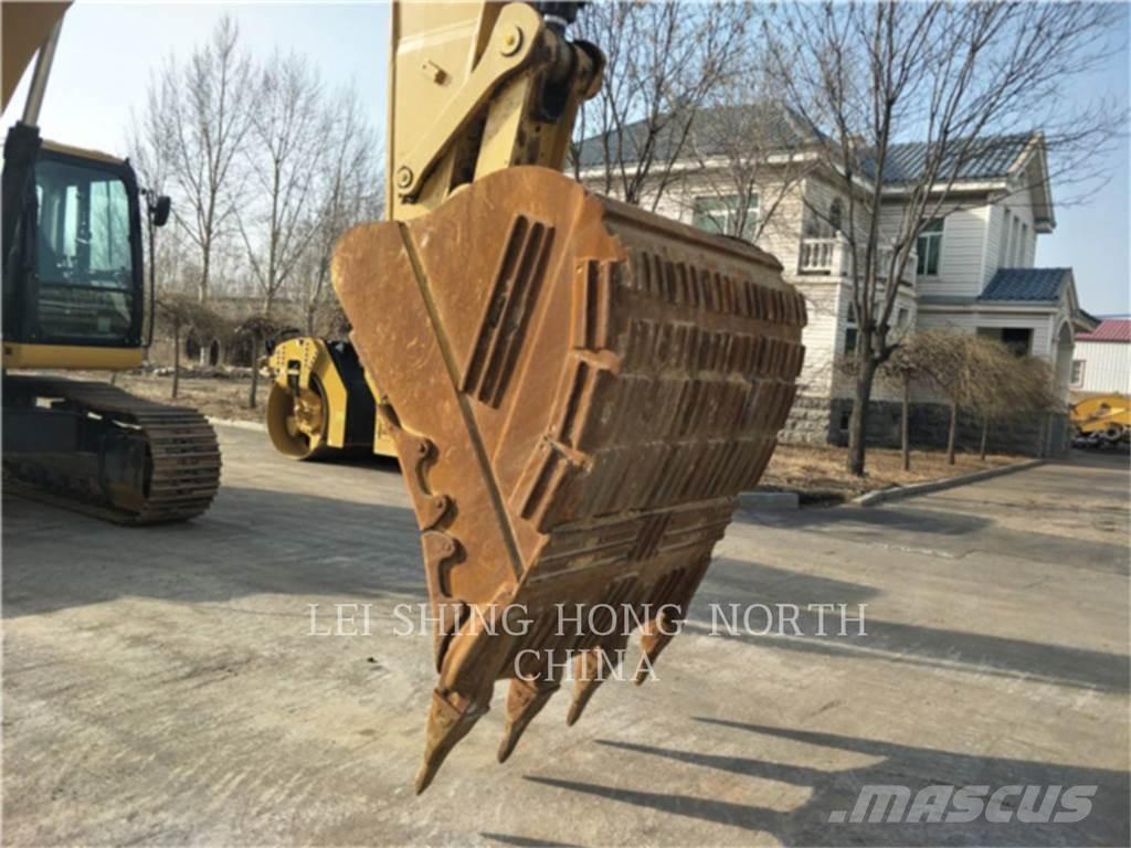 CAT 336D2 大型油圧ショベル12t以上（パワーショベル・ユンボ）