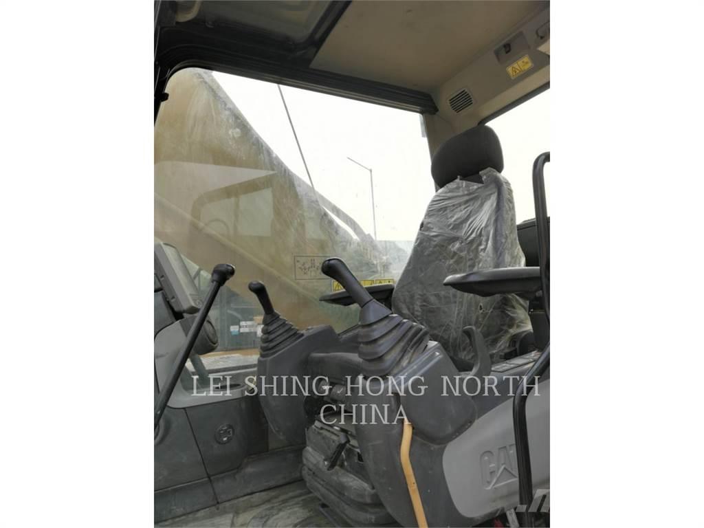 CAT 336D2 大型油圧ショベル12t以上（パワーショベル・ユンボ）