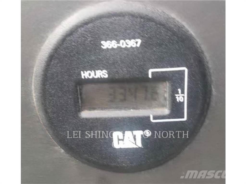 CAT 336D2 大型油圧ショベル12t以上（パワーショベル・ユンボ）