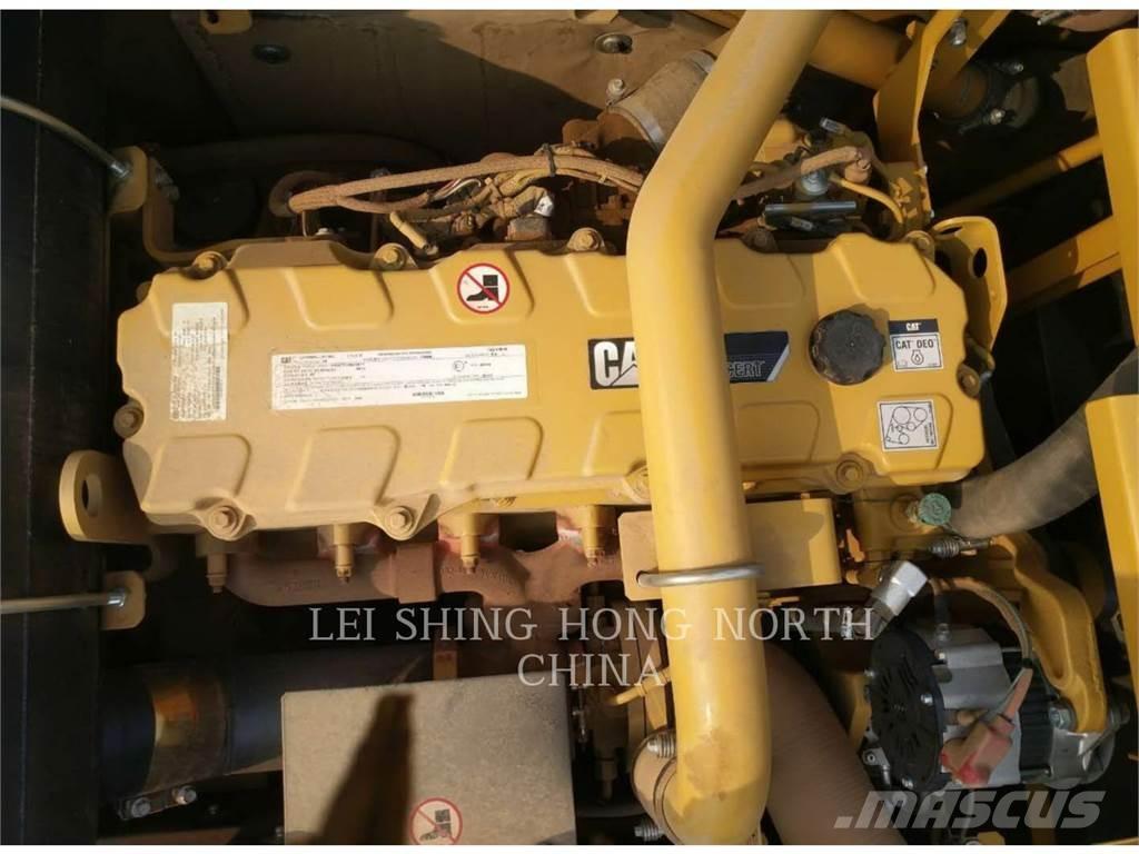 CAT 336D2 大型油圧ショベル12t以上（パワーショベル・ユンボ）