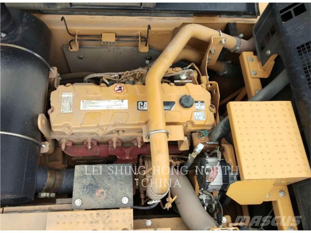 CAT 336D2 大型油圧ショベル12t以上（パワーショベル・ユンボ）