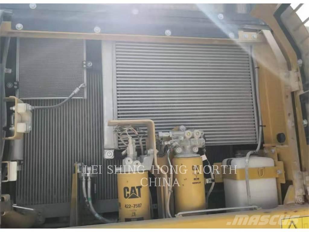 CAT 336D2 大型油圧ショベル12t以上（パワーショベル・ユンボ）