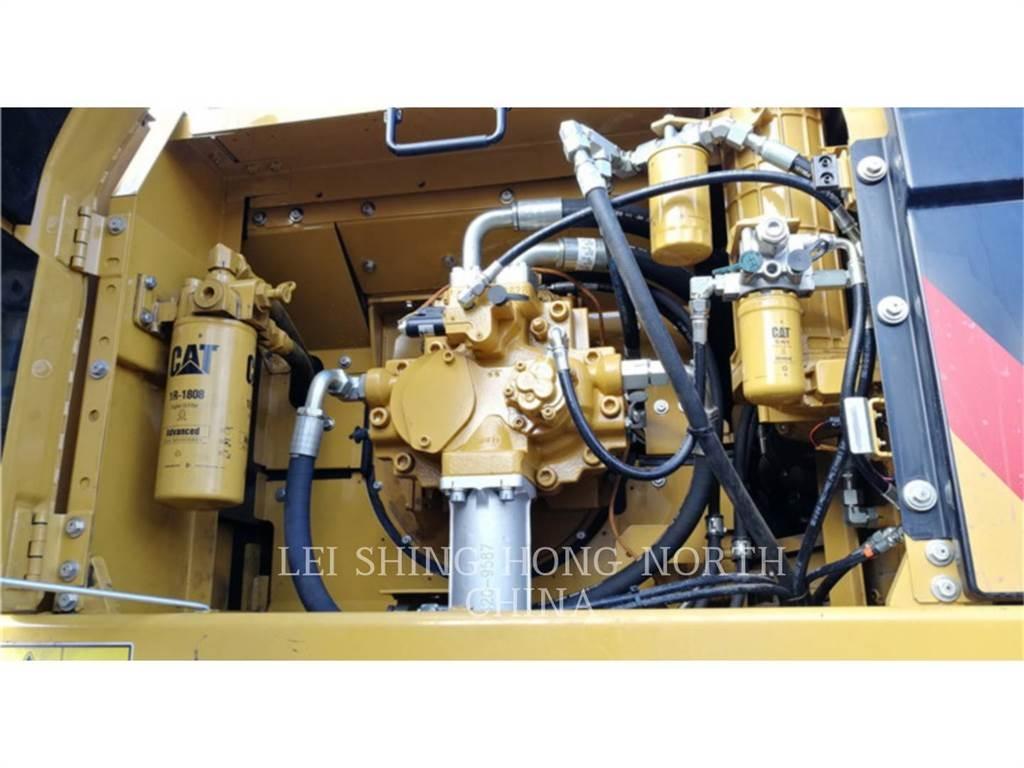 CAT 340D2L 大型油圧ショベル12t以上（パワーショベル・ユンボ）