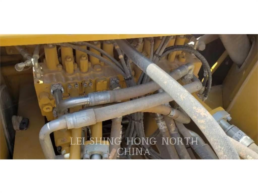 CAT 340D2L 大型油圧ショベル12t以上（パワーショベル・ユンボ）