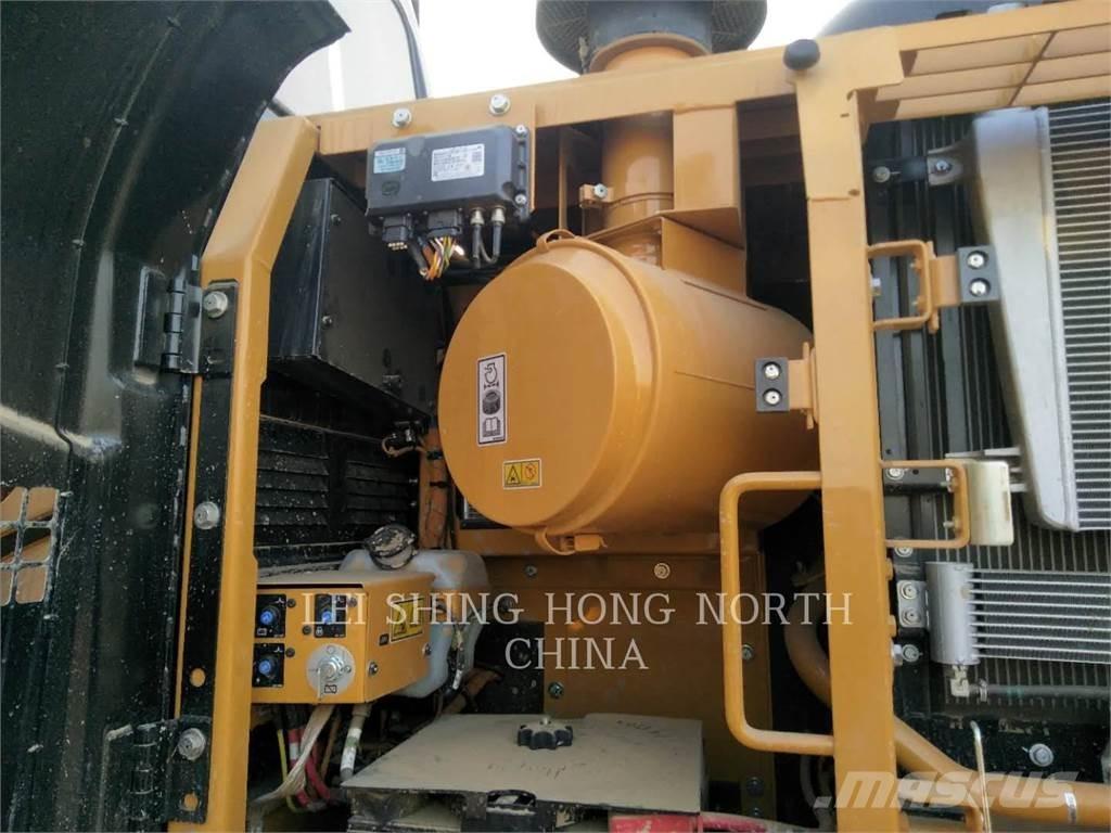 CAT 340D2L 大型油圧ショベル12t以上（パワーショベル・ユンボ）