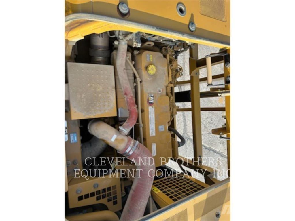 CAT 349 3D 大型油圧ショベル12t以上（パワーショベル・ユンボ）