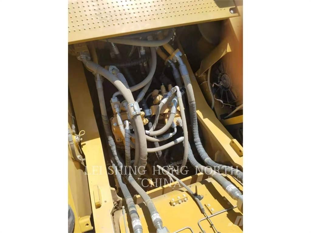 CAT 349D2L 大型油圧ショベル12t以上（パワーショベル・ユンボ）