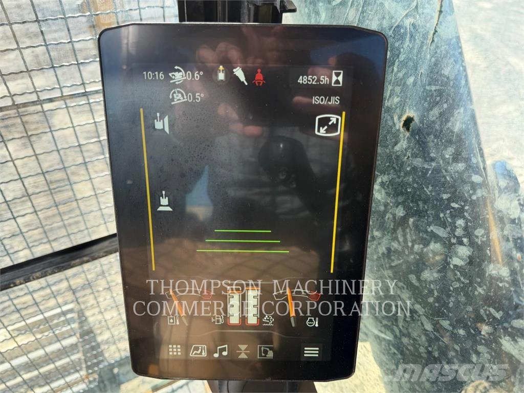 CAT 352 大型油圧ショベル12t以上（パワーショベル・ユンボ）