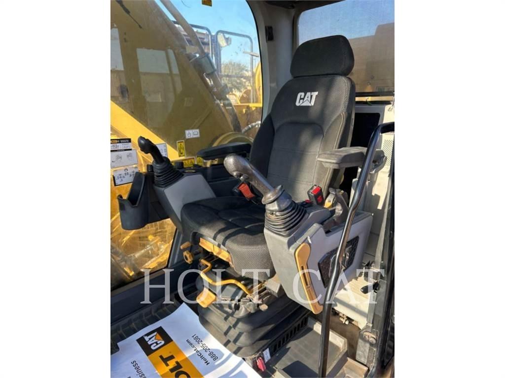 CAT 352 11 大型油圧ショベル12t以上（パワーショベル・ユンボ）