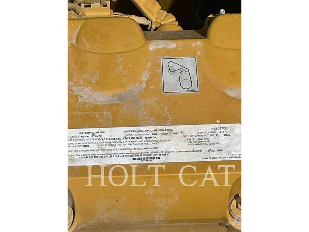 CAT 352 11 TC3 大型油圧ショベル12t以上（パワーショベル・ユンボ）
