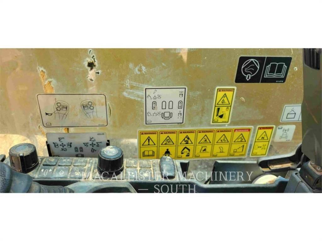 CAT 374 大型油圧ショベル12t以上（パワーショベル・ユンボ）