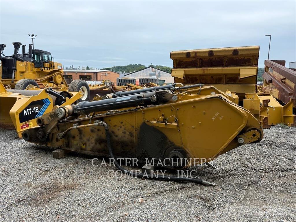 CAT 374-07 大型油圧ショベル12t以上（パワーショベル・ユンボ）