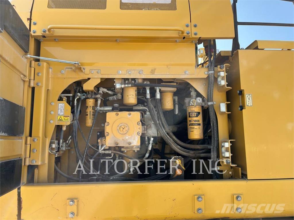 CAT 374FL 大型油圧ショベル12t以上（パワーショベル・ユンボ）