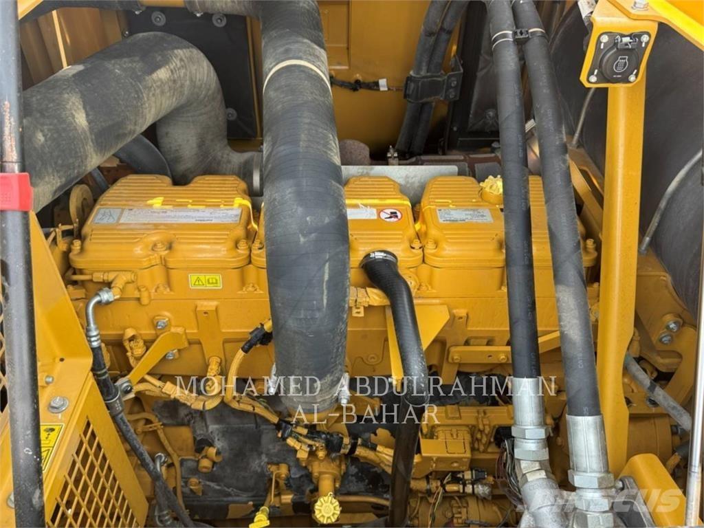 CAT 395 大型油圧ショベル12t以上（パワーショベル・ユンボ）