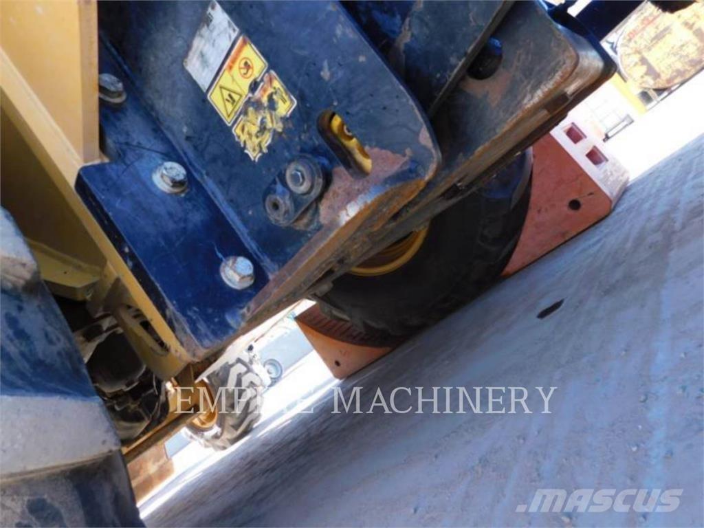 CAT 415F2 IL ホイールローダー・タイヤショベル