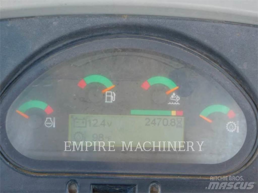 CAT 416F2 4EO バックホーローダー