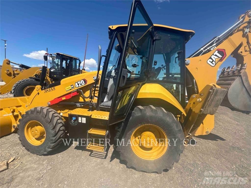 CAT 420 CF バックホーローダー