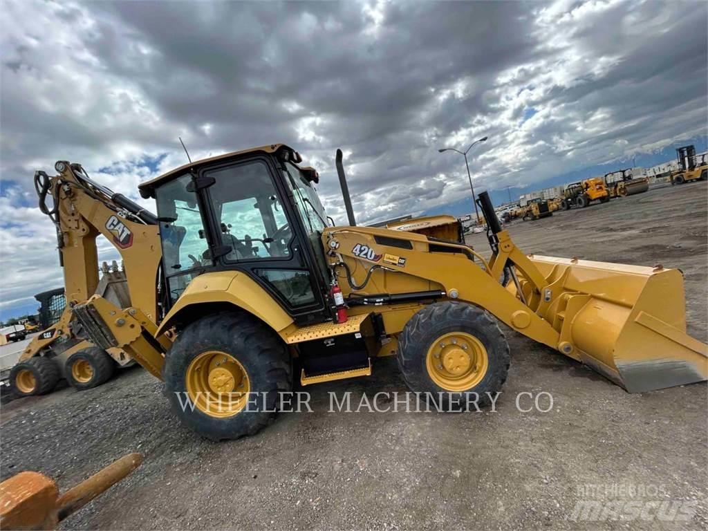 CAT 420 CF バックホーローダー