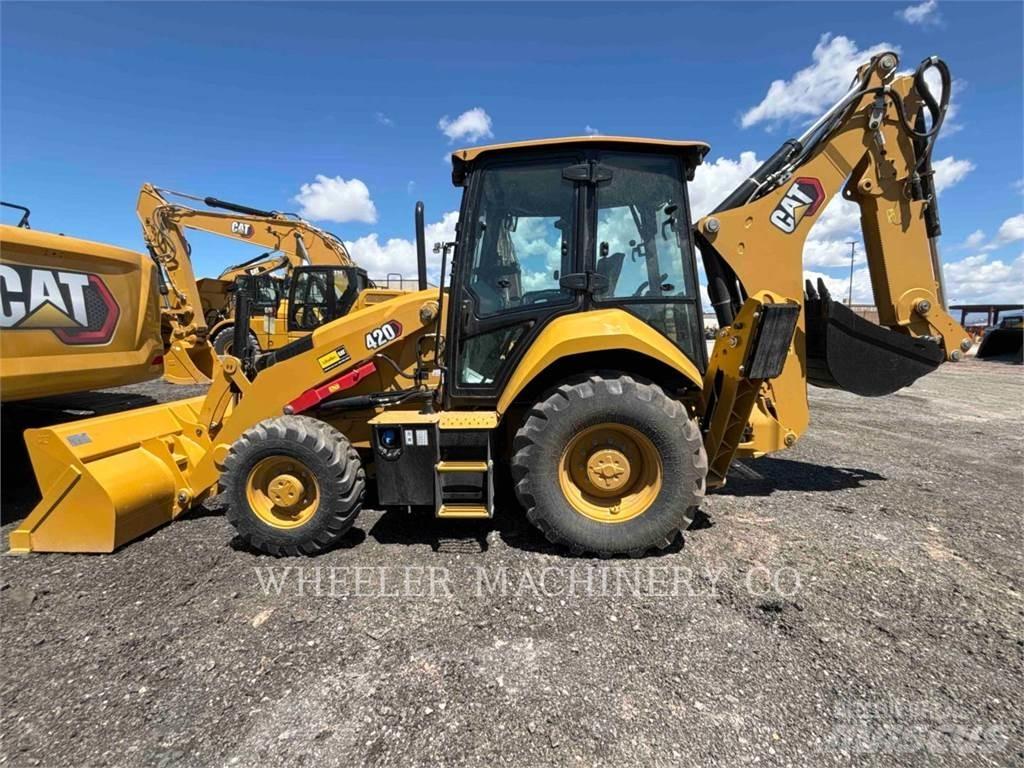 CAT 420 CF バックホーローダー