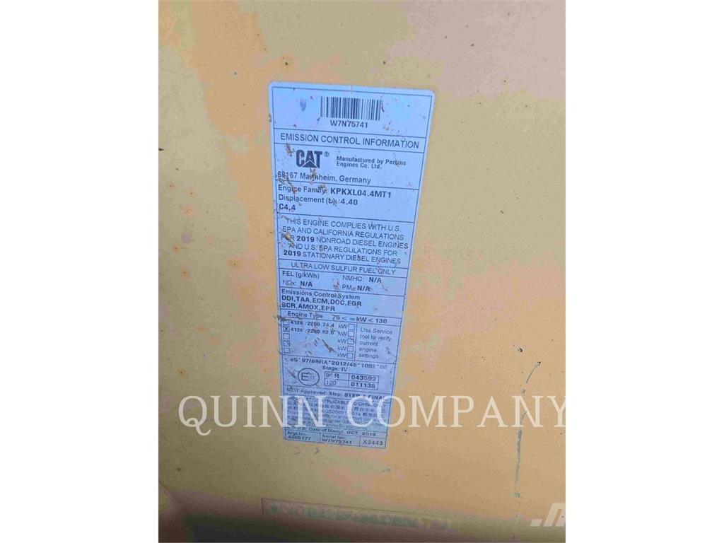 CAT 420F2 バックホーローダー