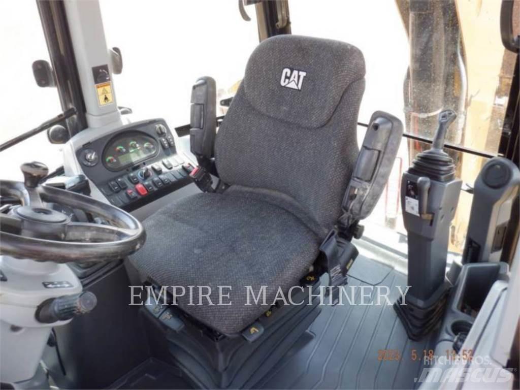 CAT 420F2 4ECP バックホーローダー