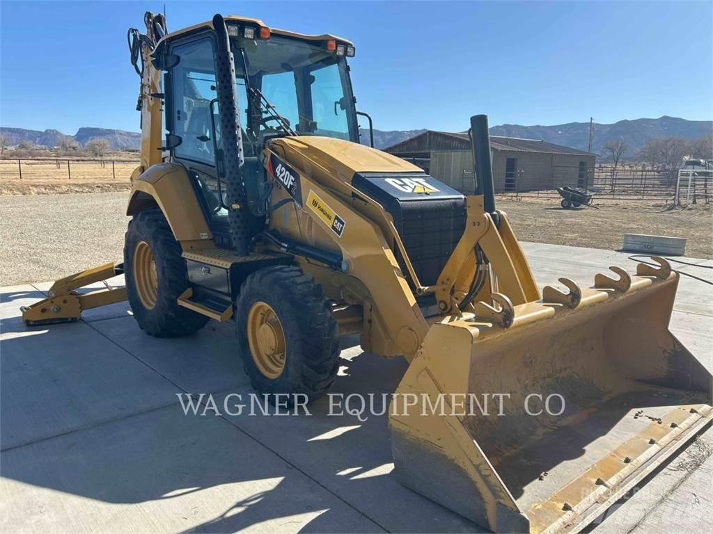 CAT 420F2 4WDE バックホーローダー
