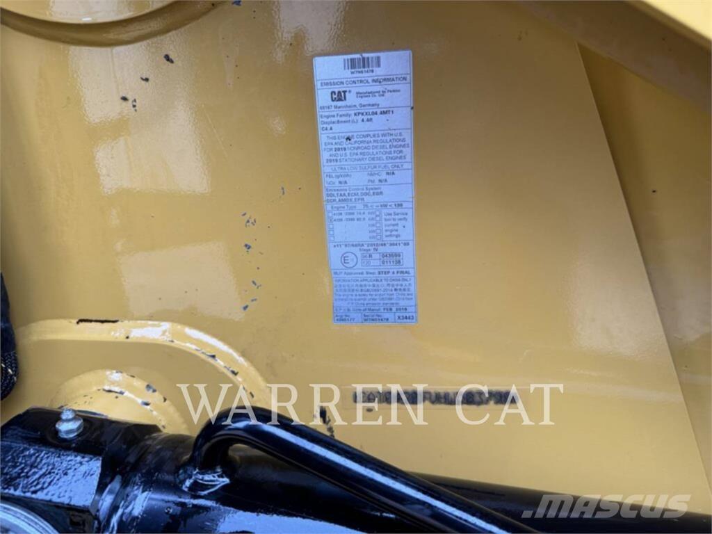 CAT 420F2 AE4T バックホーローダー