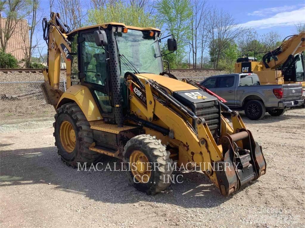 CAT 420F2IT バックホーローダー