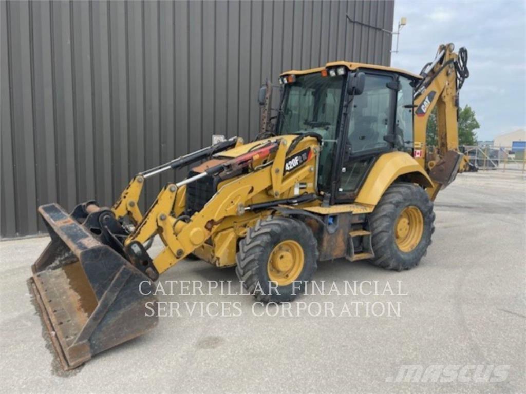 CAT 420F2IT バックホーローダー