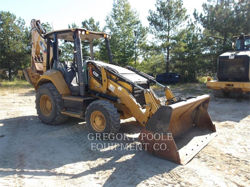 CAT 420F2IT バックホーローダー