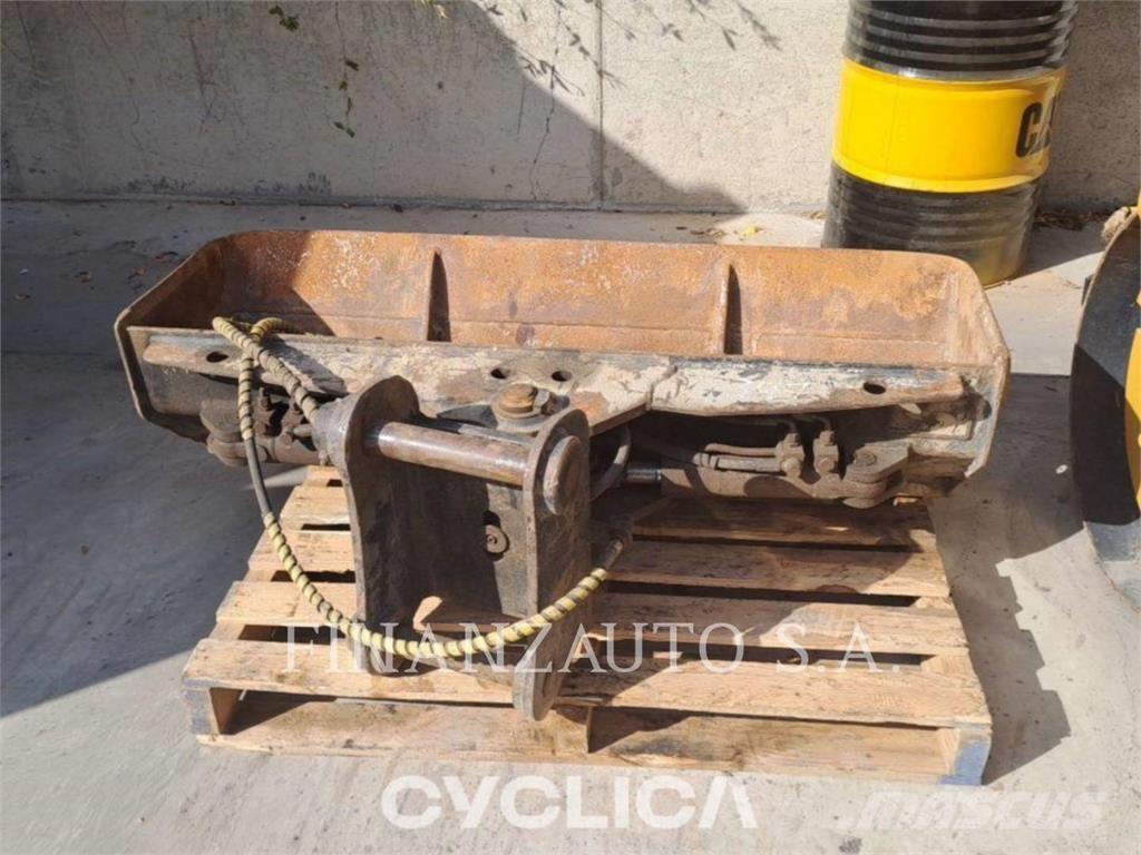 CAT 434F バックホーローダー