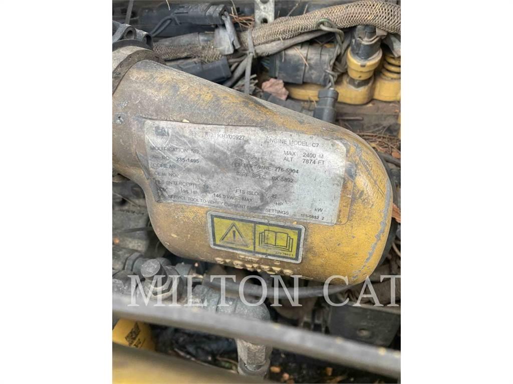 CAT 535C スキッダー