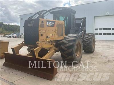 CAT 535D スキッダー