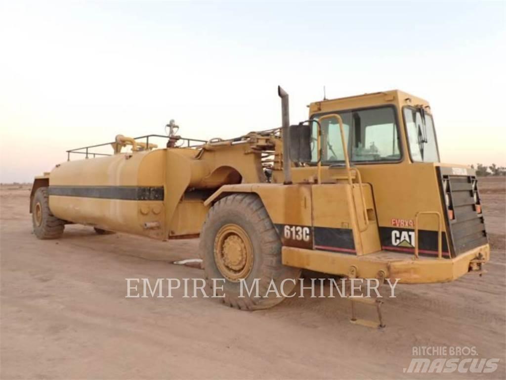 CAT 613C WW 給水車