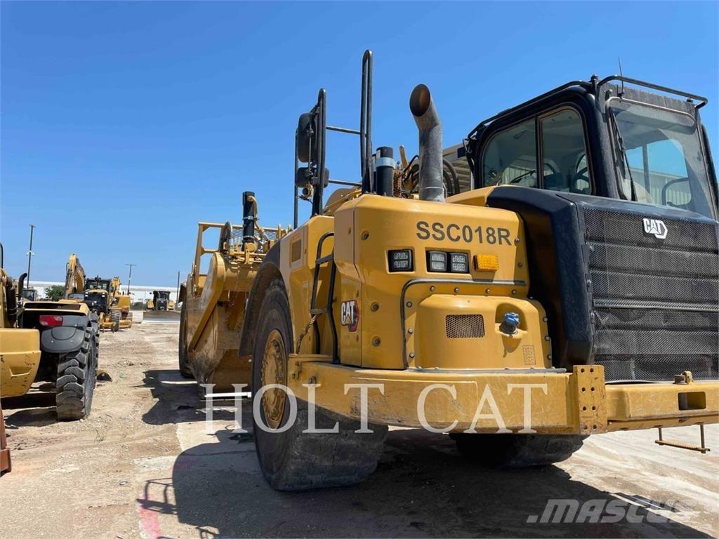 CAT 621 スクレイパー