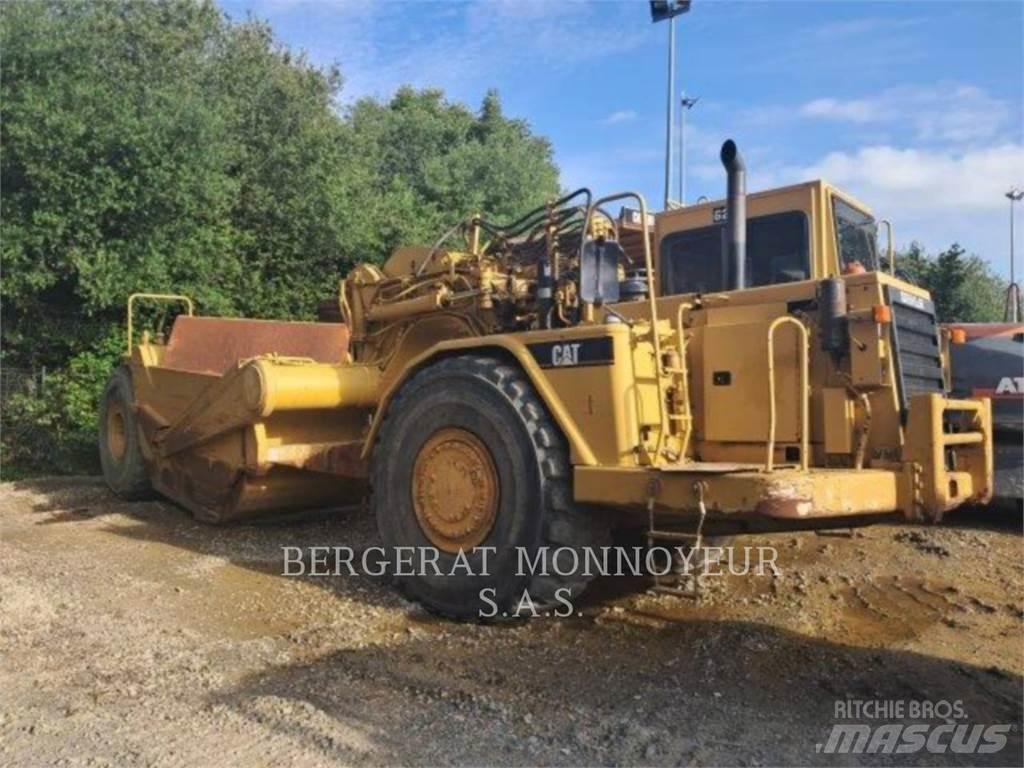 CAT 621F スクレイパー