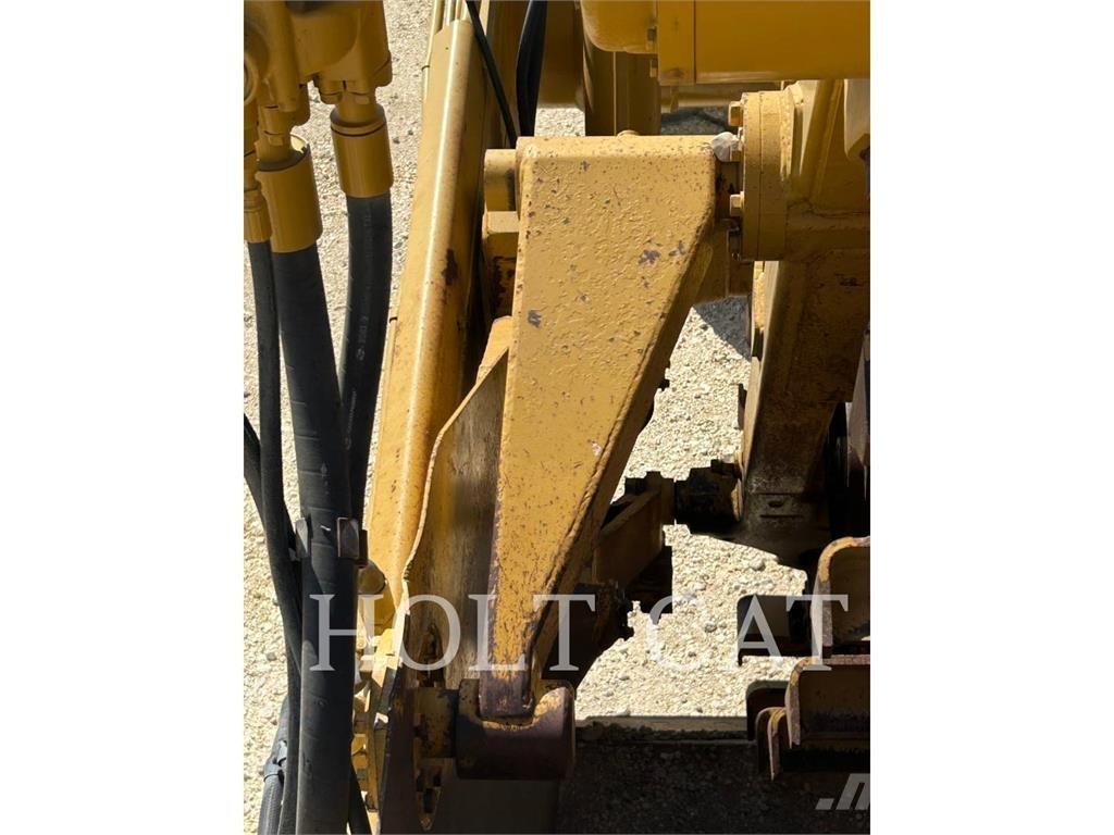 CAT 623F スクレイパー