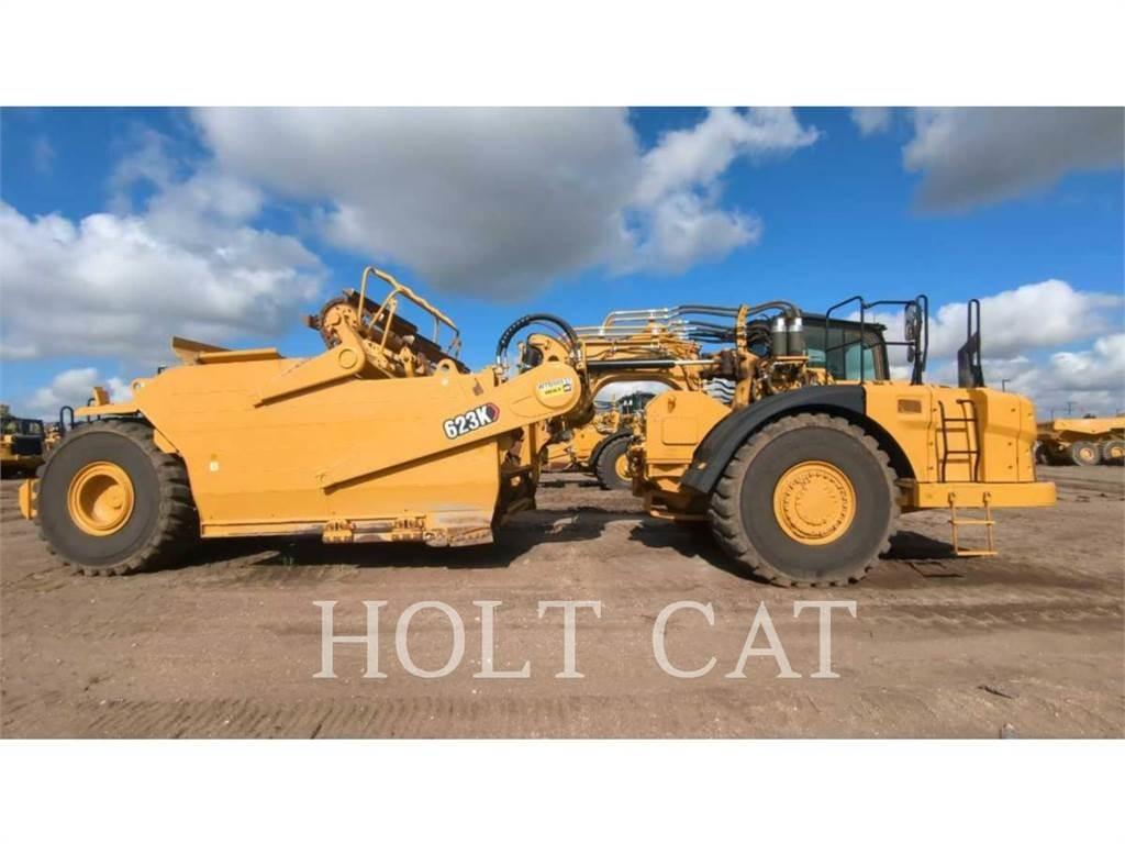 CAT 623K スクレイパー